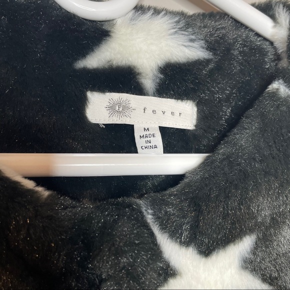 NWT Fever Clothing Starbright Faux Fur Jacket - Picture 6 of 10